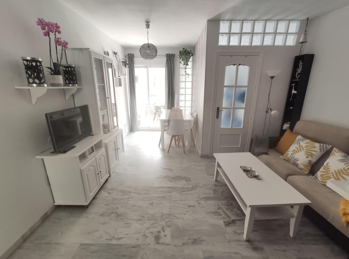Апартаменти Apartamento Nuevo A 50 M. De La Playa Морче Екстер'єр фото