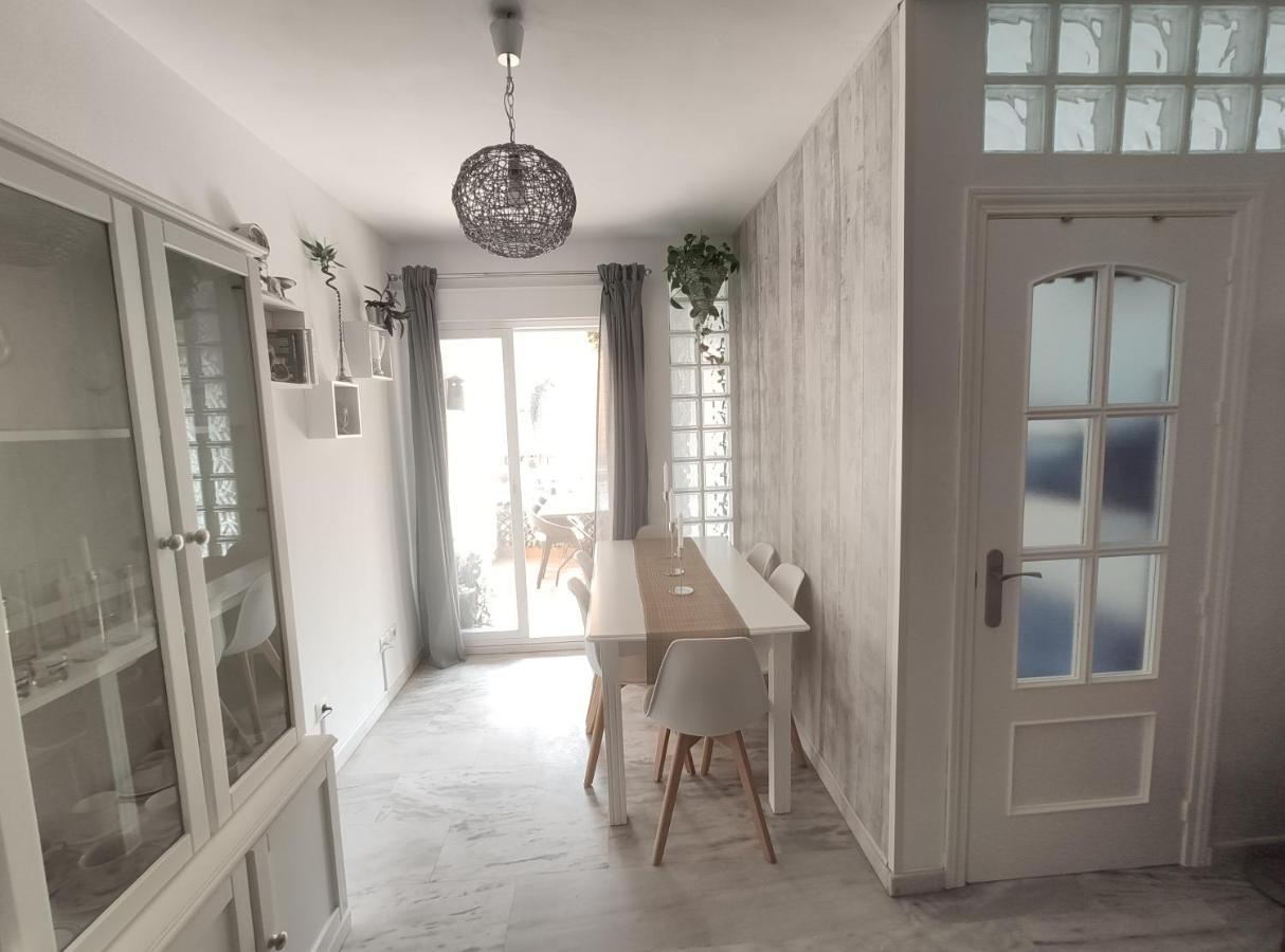 Апартаменти Apartamento Nuevo A 50 M. De La Playa Морче Екстер'єр фото
